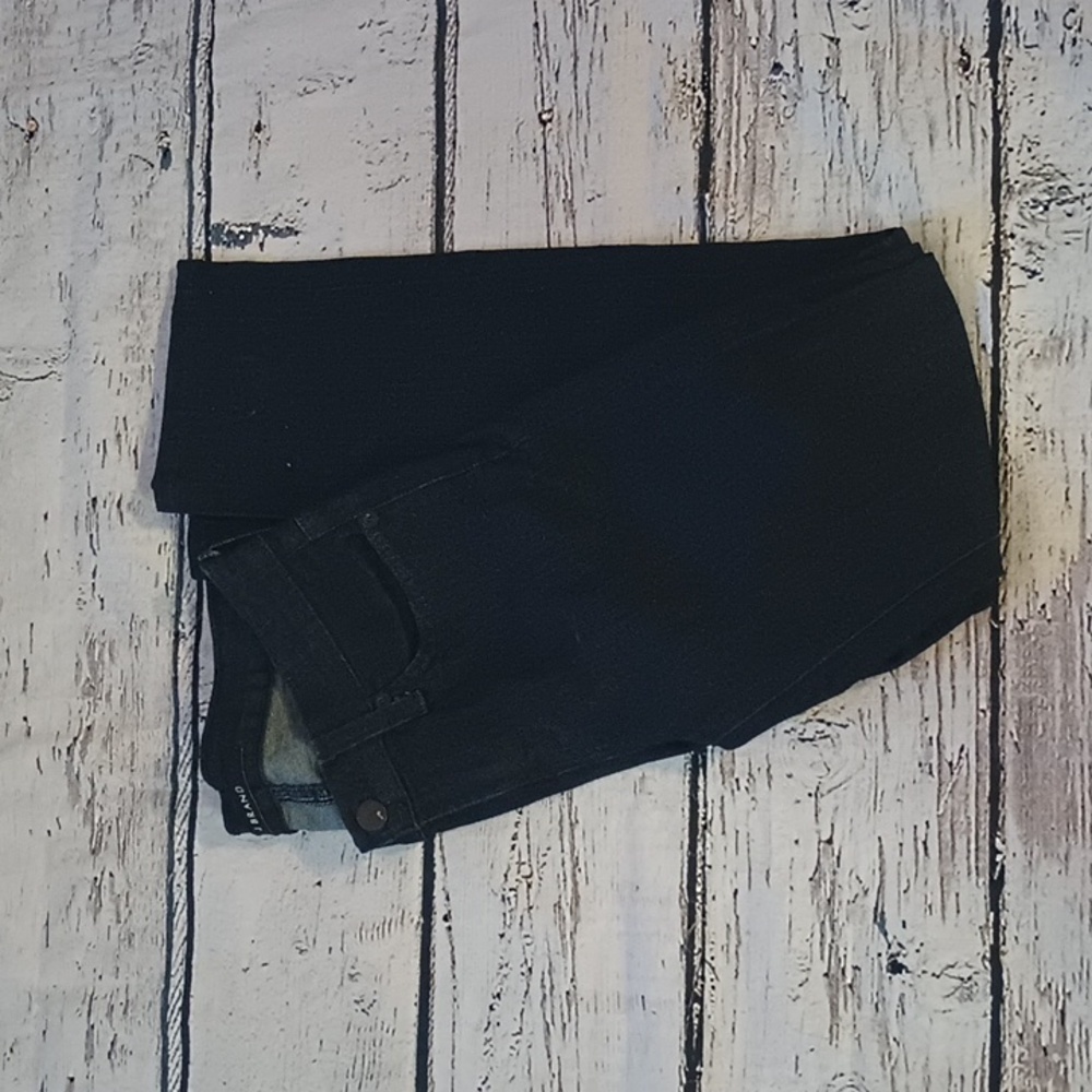 J Brand Eclipse Dark Wash Skinny Ankle Jean 25